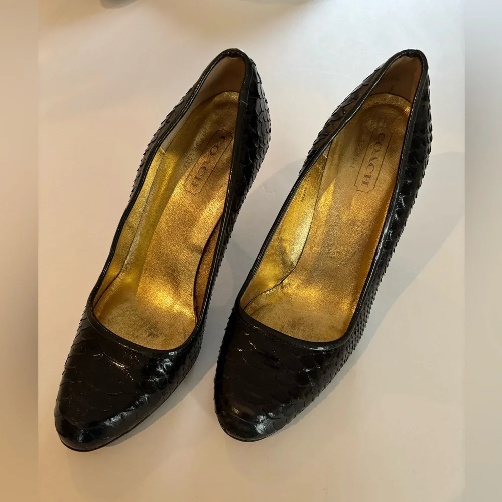 COACH Stela Sz 7.5 Black Textured Women's Heels